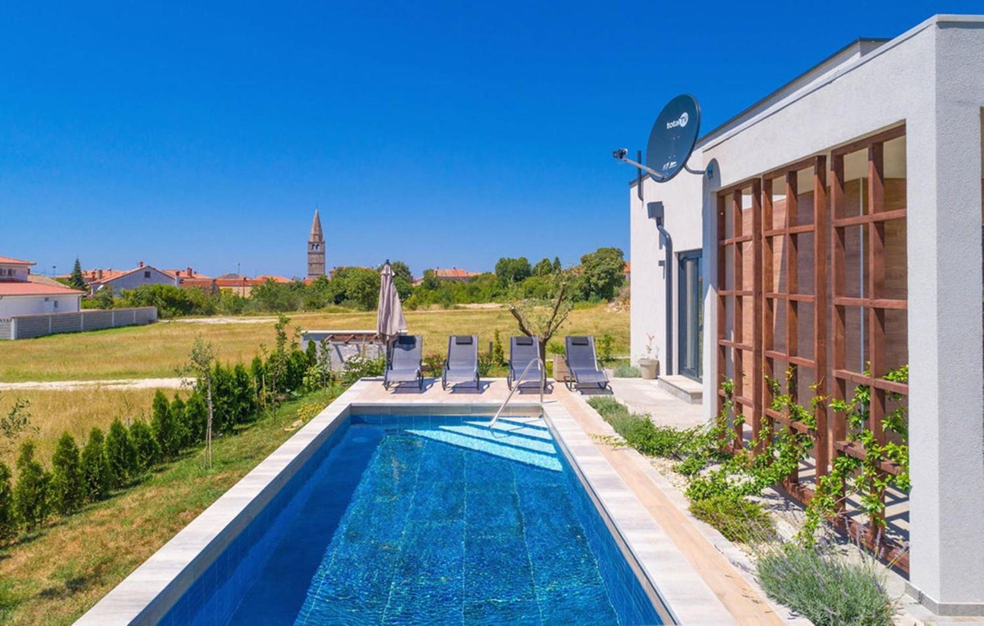 Villa Lily Galizana Exterior photo